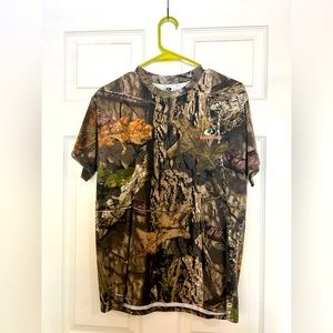 Medium hunting shirt, mossy oak